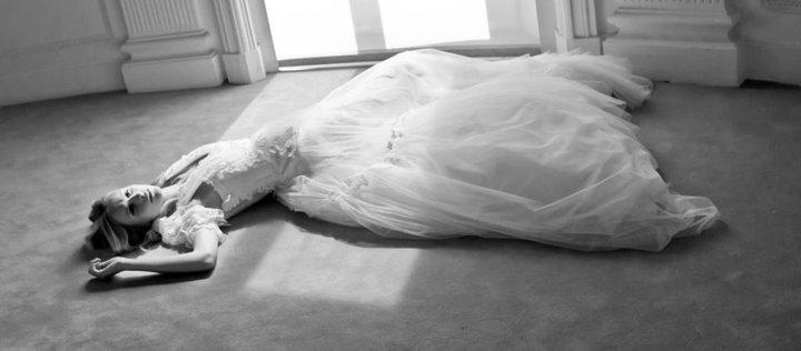 Свадебное платьице от Alberta Ferretti – мечта для избранных