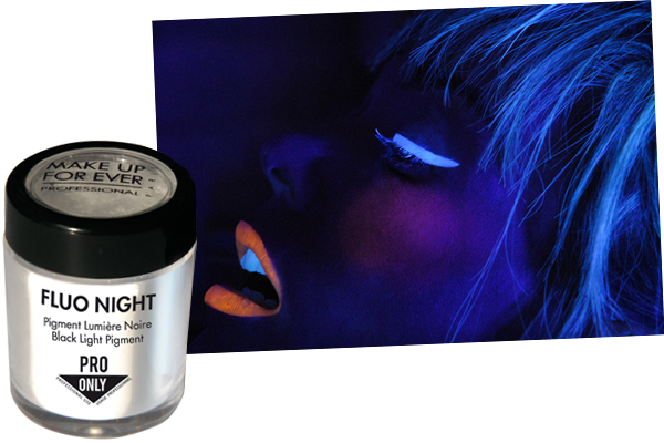 «Glow-In-The-Dark» cosmetics