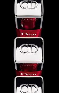 Красно-прекрасные лаки от Dior